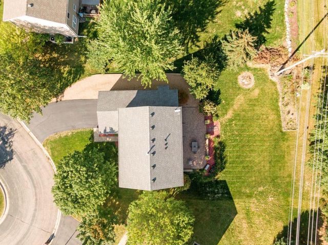 2619 Rachel Court, Chaska, MN 55318