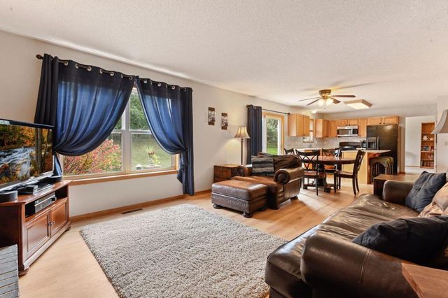 2619 Rachel Court, Chaska, MN 55318