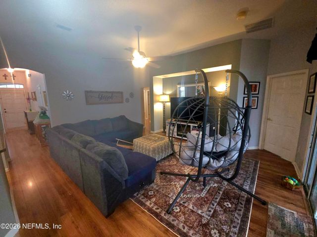 2864 CROSS CREEK Drive, Green Cove Springs, FL 32043