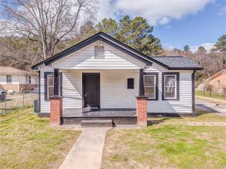 1304 Cave Spring SW Road, Rome, GA 30161