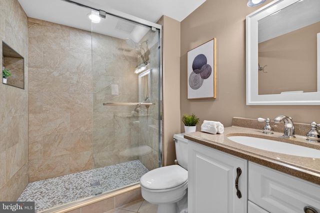 2270 GLENMORE TER, Rockville, MD 20850