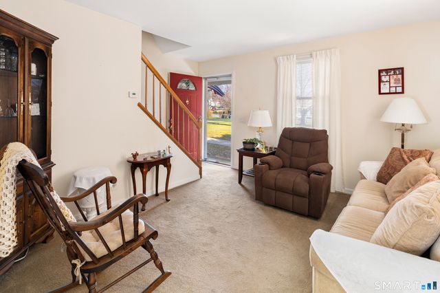 453 Sylvan Knoll Road, Stamford, CT 06902