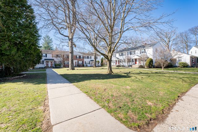453 Sylvan Knoll Road, Stamford, CT 06902