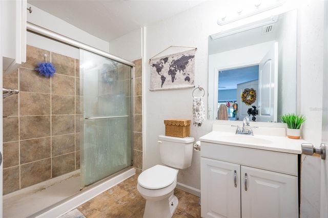 418 NW 27TH TERRACE, Gainesville, FL 32607