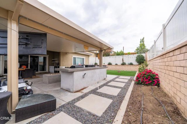 411 Calabrese Street, Fallbrook, CA 92028