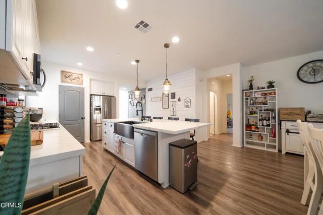 411 Calabrese Street, Fallbrook, CA 92028
