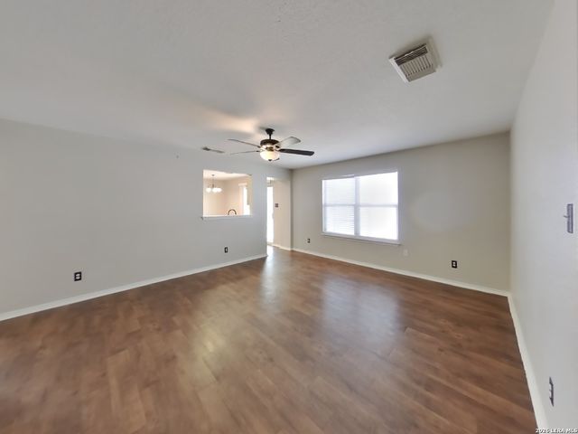 7902 Brazoria, San Antonio, TX 78254