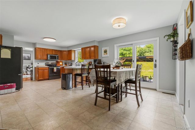 551 Hillside Lake Road, Wappingers Falls, NY 12590