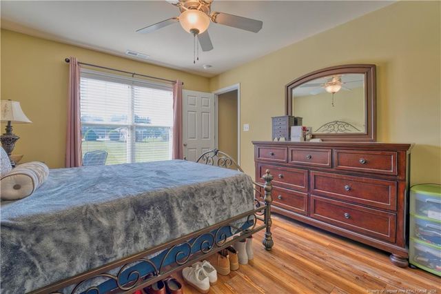 160 Collinwood Drive, Raeford, NC 28376