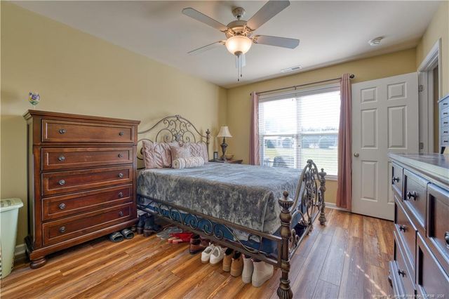 160 Collinwood Drive, Raeford, NC 28376