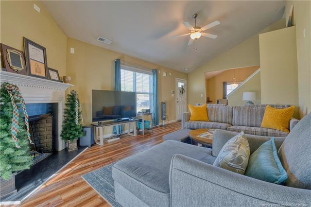 160 Collinwood Drive, Raeford, NC 28376