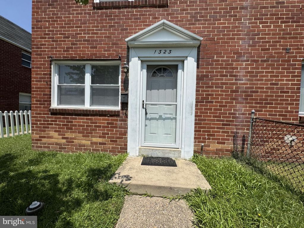 1323 MAPLE AVE, WILMINGTON, DE 19805 — photo 2