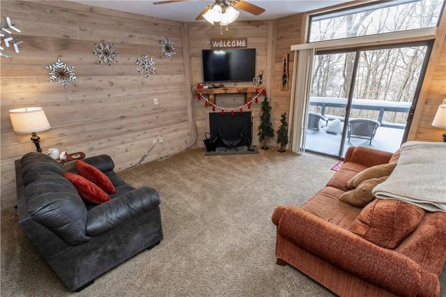 3905 Swiss Mountain Dr, Seven Springs Resort, PA 15622