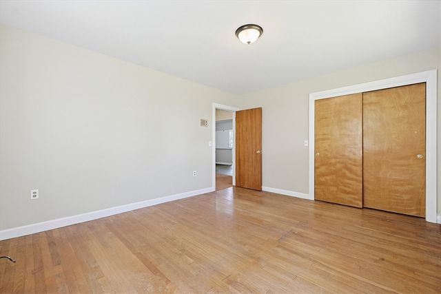 24 Cherry St, Spencer, MA 01562