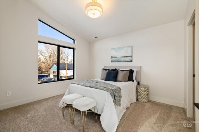 5612 W Grover St, Boise, ID 83705