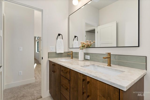 5612 W Grover St, Boise, ID 83705