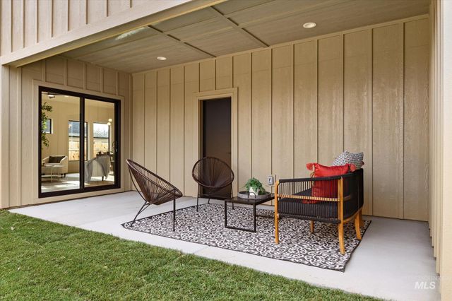 5612 W Grover St, Boise, ID 83705