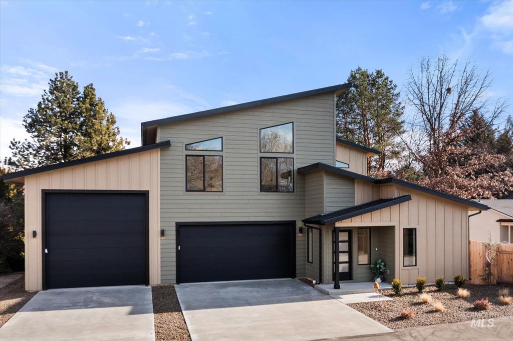 5612 W Grover St, Boise, ID 83705
