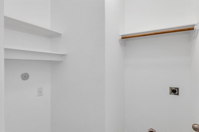 13213 Clara Martin RD, Manor, TX 78653