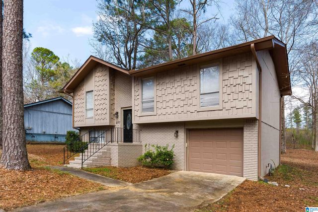 2127 GAYLEWOOD DRIVE, Bessemer, AL 35022