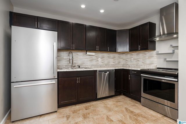 2127 GAYLEWOOD DRIVE, Bessemer, AL 35022