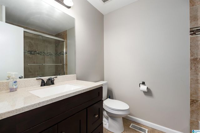 2127 GAYLEWOOD DRIVE, Bessemer, AL 35022