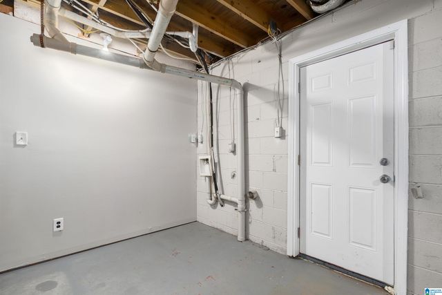 2127 GAYLEWOOD DRIVE, Bessemer, AL 35022