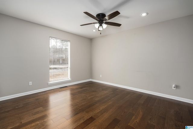 2127 GAYLEWOOD DRIVE, Bessemer, AL 35022