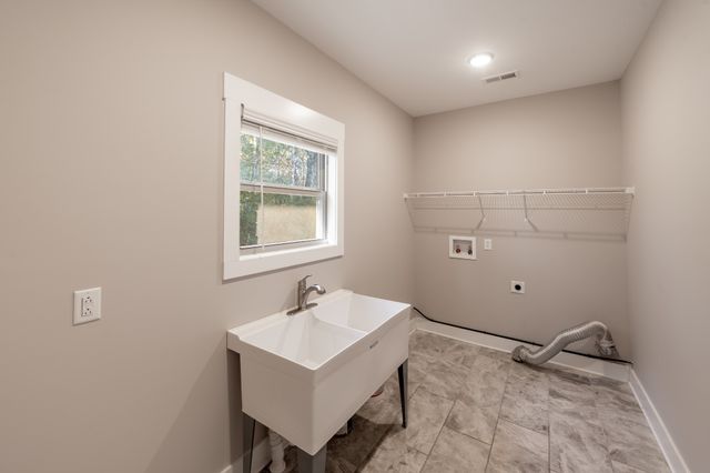 706 Aubrey Sue Pass, Smyrna, TN 37167