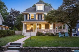 97 Montclair Avenue, Montclair, NJ 07042