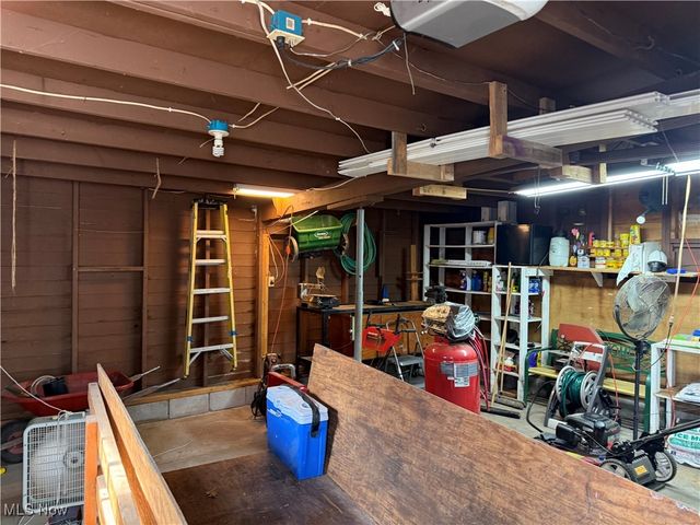 210 Luary Drive, Painesville, OH 44077