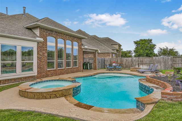 2229 Ringwood Way Lane, Friendswood, TX 77546