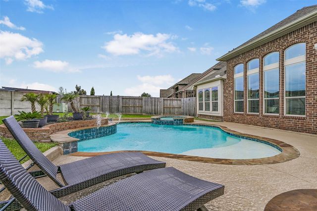 2229 Ringwood Way Lane, Friendswood, TX 77546