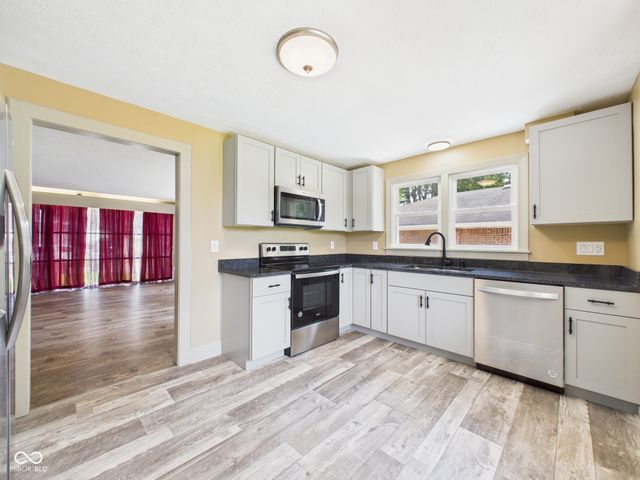 901 Fremont Drive, Anderson, IN 46012