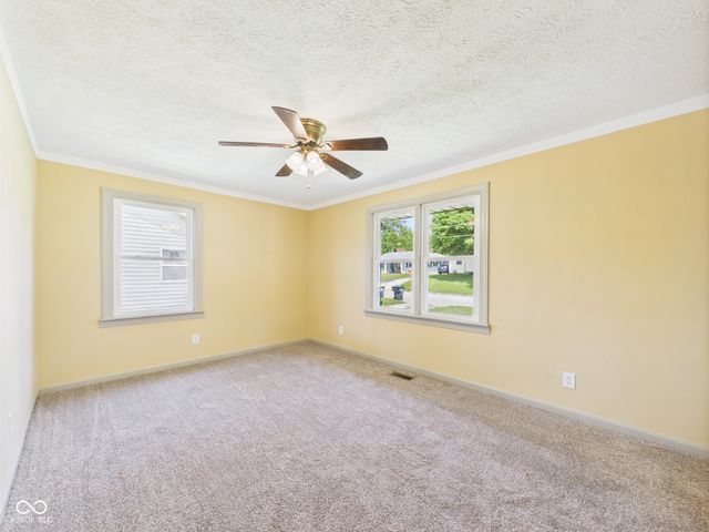 901 Fremont Drive, Anderson, IN 46012