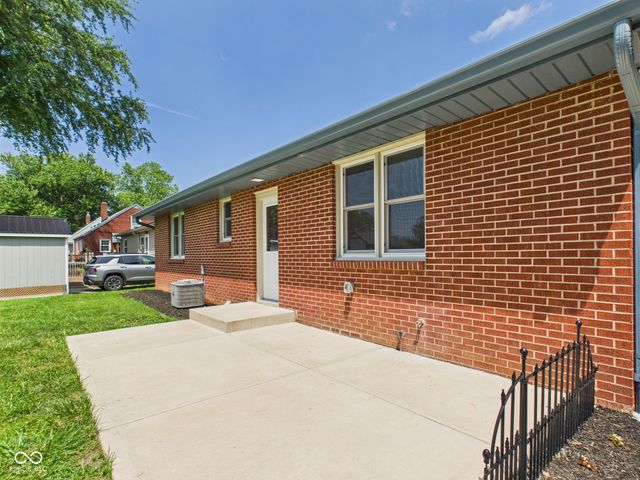 901 Fremont Drive, Anderson, IN 46012