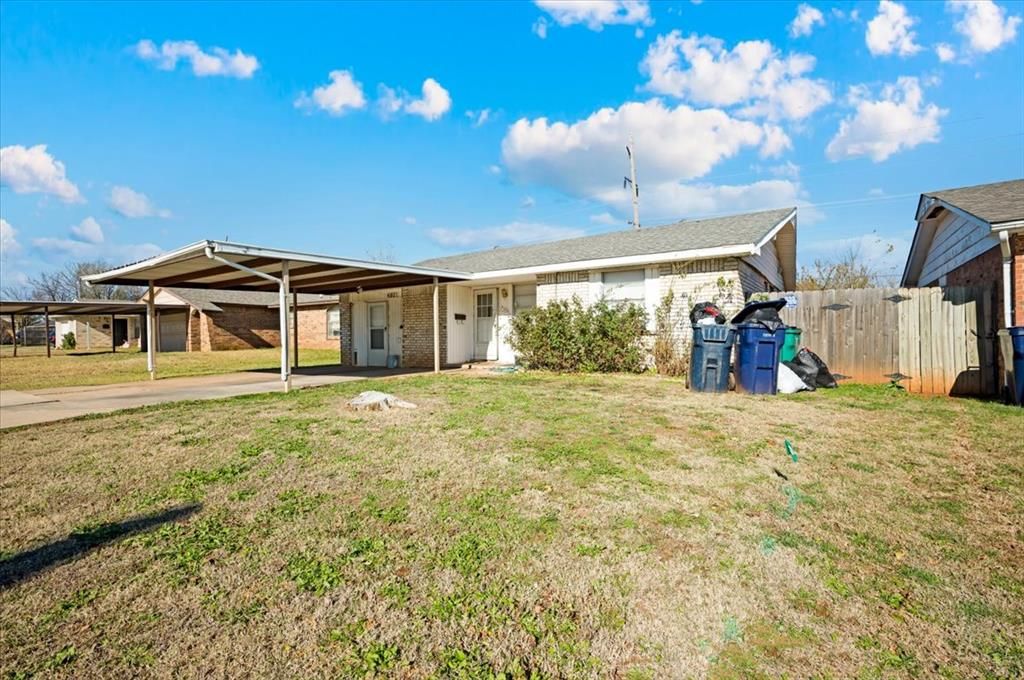 Image 3 of property listing at 4021 SE 45th Terrace, Oklahoma City, OK 73135