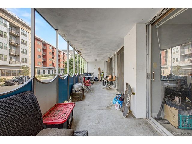 1155 N Ash St 202, Denver, CO 80220
