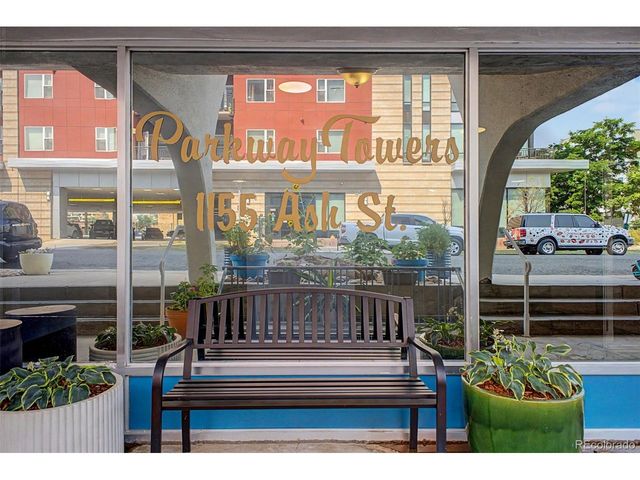 1155 N Ash St 202, Denver, CO 80220