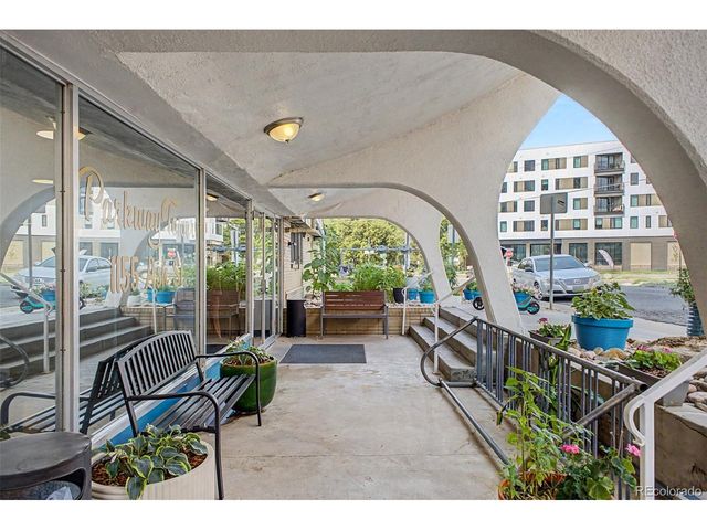1155 N Ash St 202, Denver, CO 80220