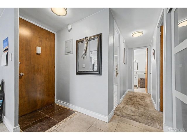 1155 N Ash St 202, Denver, CO 80220