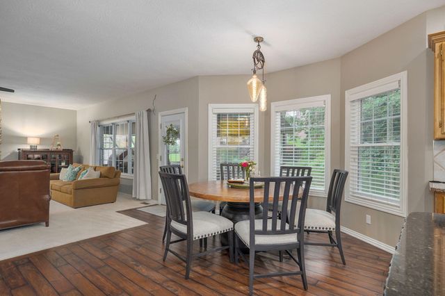 2361 S Celebration Avenue, Springfield, MO 65809