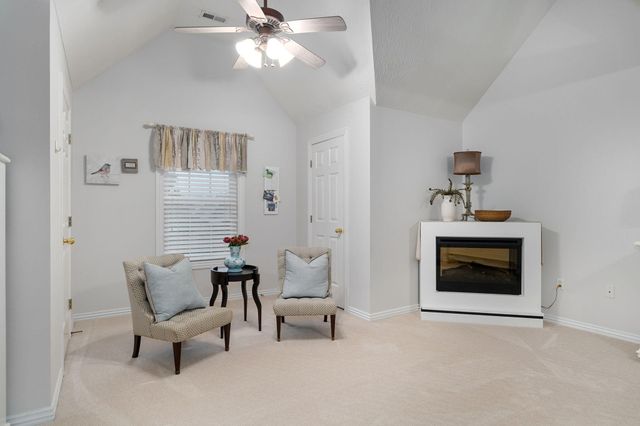 2361 S Celebration Avenue, Springfield, MO 65809