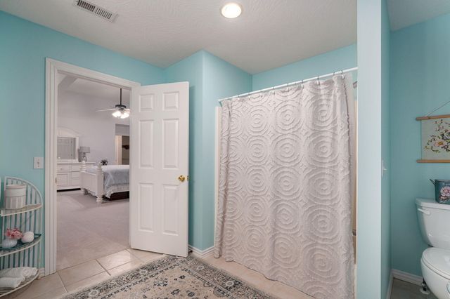 2361 S Celebration Avenue, Springfield, MO 65809