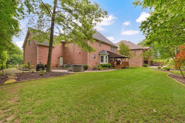 2361 S Celebration Avenue, Springfield, MO 65809
