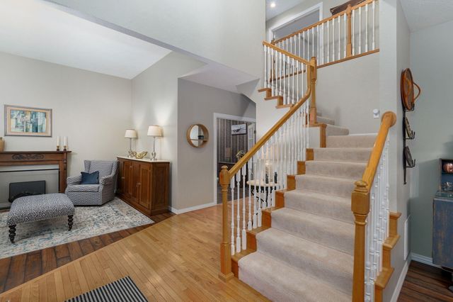 2361 S Celebration Avenue, Springfield, MO 65809