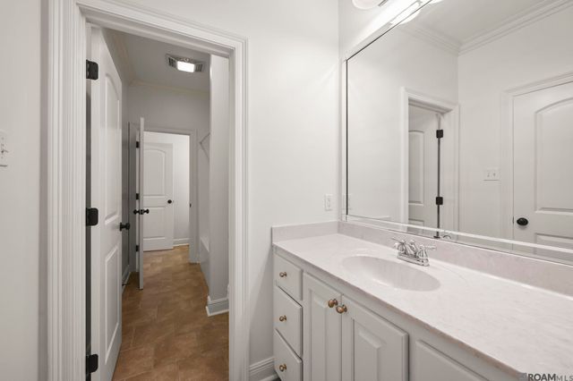 18205 Fountain Hill, Prairieville, LA 70769