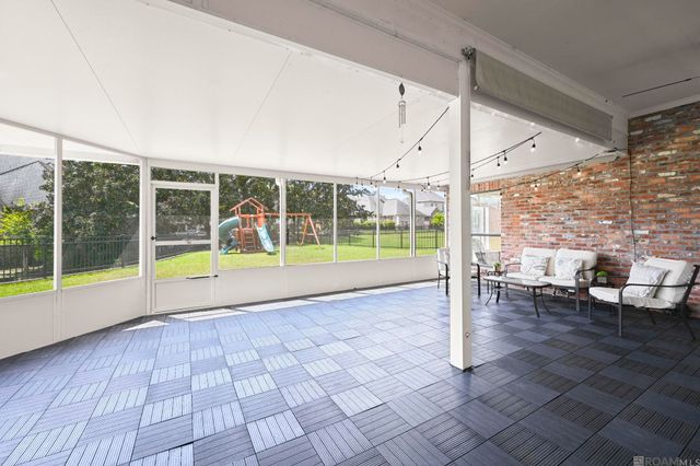 18205 Fountain Hill, Prairieville, LA 70769