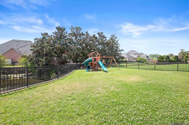 18205 Fountain Hill, Prairieville, LA 70769
