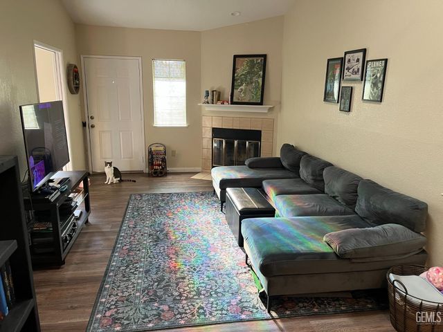 2600 Brookside Drive 52, Bakersfield, CA 93311
